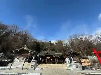 福島縣護國神社の{uncategorized: "未分類", other: "その他", undefined: "問題あり", building: "その他建物", grave: "お墓", sacred_gate: "鳥居", guardian: "狛犬", statue: "像", buddha: "仏像", history: "歴史", nature: "自然", garden: "庭園", animal: "動物", pagoda: "塔", temizu: "手水舎", mountain_gate: "山門・神門", sanctuary: "本殿・本堂", subordinate: "末社・摂社", art: "芸術", scenery: "景色", jizo: "地蔵", ema: "絵馬", goshuin: "御朱印", omikuji: "おみくじ", items: "授与品その他", amulet: "お守り", goshuincho: "御朱印帳", eats: "食事", festival: "お祭り", votive_dance: "神楽", shichigosan: "七五三参", wedding: "結婚式", experience: "体験その他", initially: "初詣", around: "周辺", anti_infection: "感染症対策"}