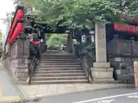 豊川稲荷東京別院の山門・神門