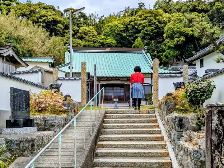 松寿寺の山門・神門