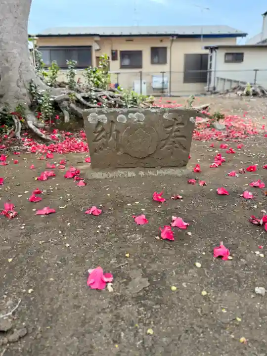 上矢部薬師堂の{uncategorized: "未分類", other: "その他", undefined: "問題あり", building: "その他建物", grave: "お墓", sacred_gate: "鳥居", guardian: "狛犬", statue: "像", buddha: "仏像", history: "歴史", nature: "自然", garden: "庭園", animal: "動物", pagoda: "塔", temizu: "手水舎", mountain_gate: "山門・神門", sanctuary: "本殿・本堂", subordinate: "末社・摂社", art: "芸術", scenery: "景色", jizo: "地蔵", ema: "絵馬", goshuin: "御朱印", omikuji: "おみくじ", items: "授与品その他", amulet: "お守り", goshuincho: "御朱印帳", eats: "食事", festival: "お祭り", votive_dance: "神楽", shichigosan: "七五三参", wedding: "結婚式", experience: "体験その他", initially: "初詣", around: "周辺", anti_infection: "感染症対策"}