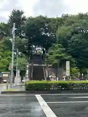 品川神社の鳥居