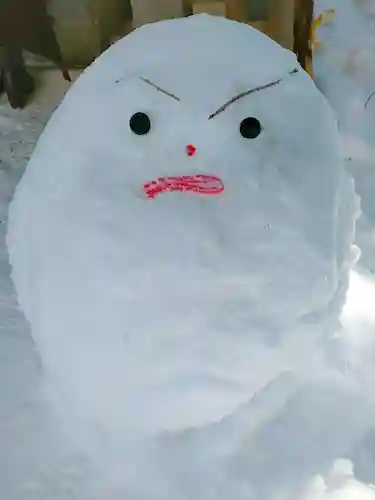 札幌諏訪神社の像