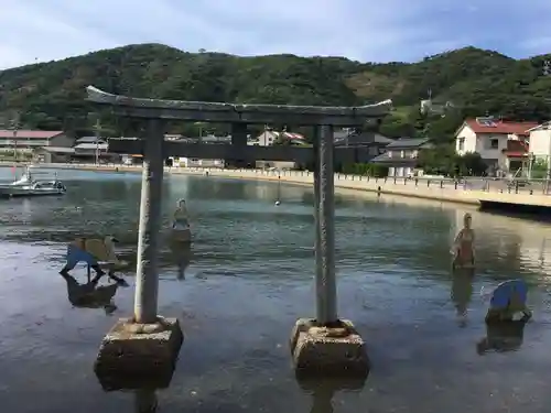 由良比女神社の鳥居