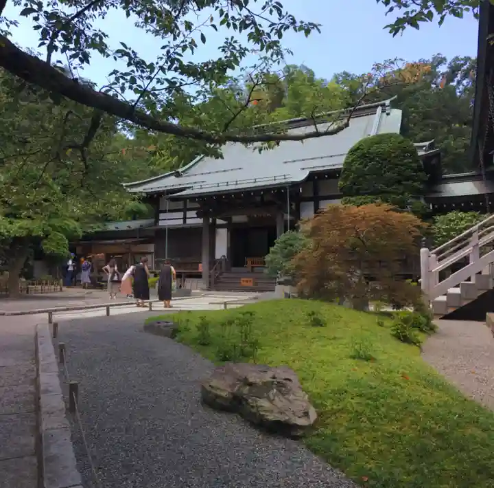 報国寺の本殿・本堂