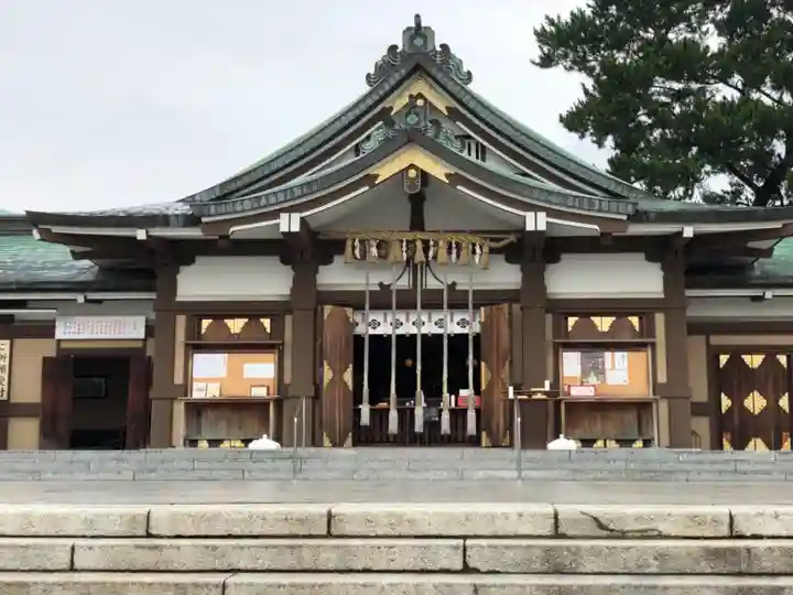 亀山八幡宮の本殿・本堂