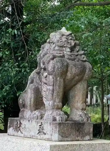 若狭彦神社（上社）の狛犬