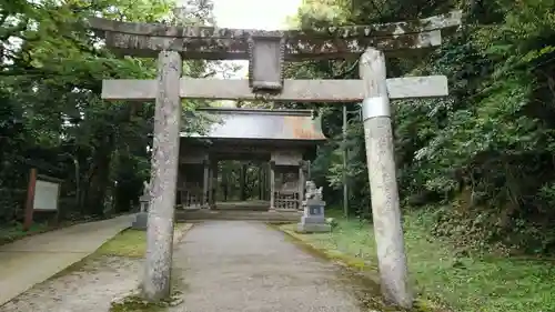 倭文神社の鳥居