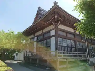 長慶寺の本殿・本堂
