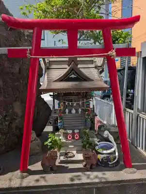 蛇幸都神社（蛇骨神社）(神奈川県)