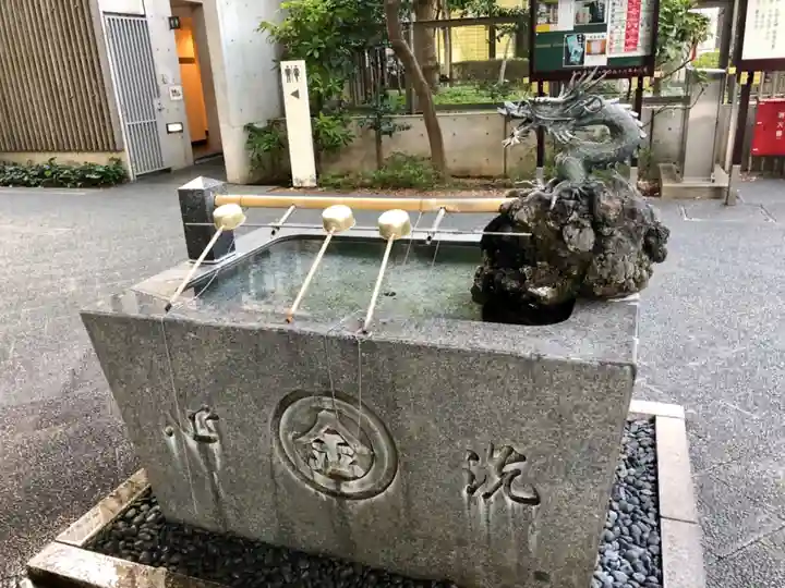 虎ノ門金刀比羅宮の手水舎