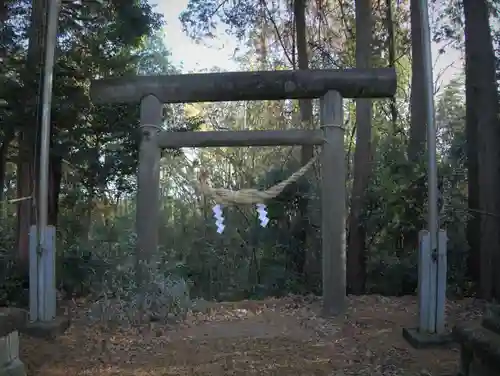 二原神社の鳥居