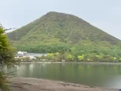 加護丸稲荷大明神の{uncategorized: "未分類", other: "その他", undefined: "問題あり", building: "その他建物", grave: "お墓", sacred_gate: "鳥居", guardian: "狛犬", statue: "像", buddha: "仏像", history: "歴史", nature: "自然", garden: "庭園", animal: "動物", pagoda: "塔", temizu: "手水舎", mountain_gate: "山門・神門", sanctuary: "本殿・本堂", subordinate: "末社・摂社", art: "芸術", scenery: "景色", jizo: "地蔵", ema: "絵馬", goshuin: "御朱印", omikuji: "おみくじ", items: "授与品その他", amulet: "お守り", goshuincho: "御朱印帳", eats: "食事", festival: "お祭り", votive_dance: "神楽", shichigosan: "七五三参", wedding: "結婚式", experience: "体験その他", initially: "初詣", around: "周辺", anti_infection: "感染症対策"}