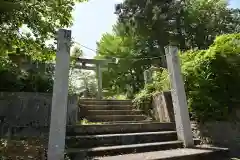 戸白人神社の鳥居