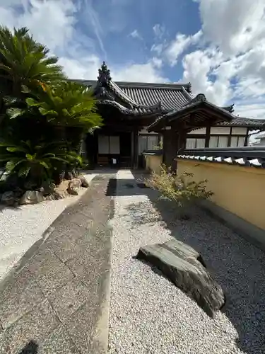 教信寺の建物その他