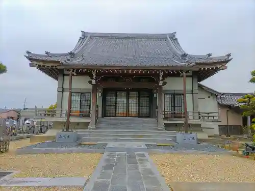 常念寺の本殿・本堂