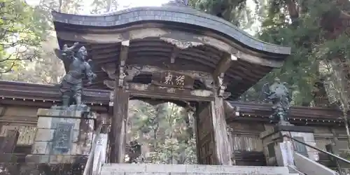 最乗寺（道了尊）の山門・神門