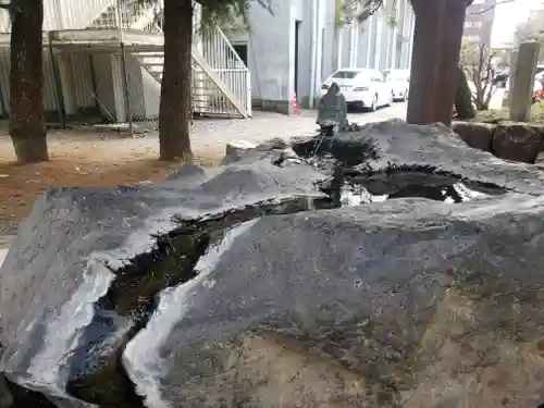 濃飛護國神社の手水