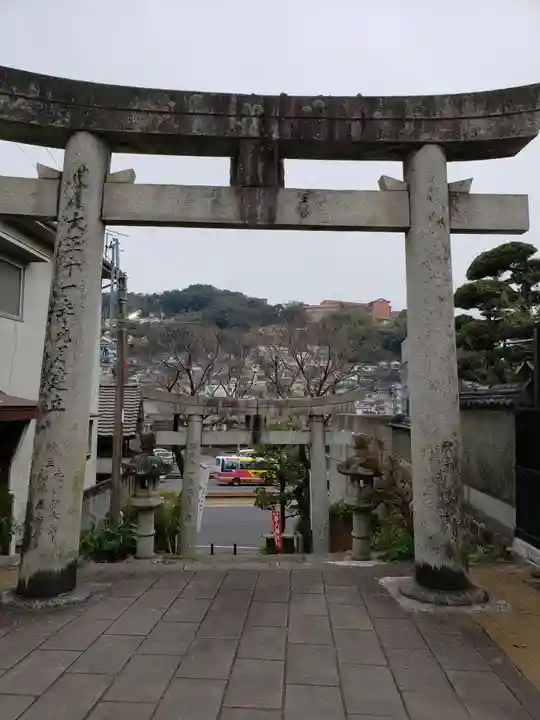 中川八幡神社の鳥居