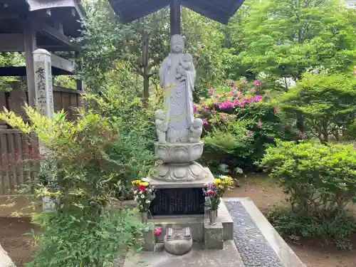 塩谷寺の{uncategorized: "未分類", other: "その他", undefined: "問題あり", building: "その他建物", grave: "お墓", sacred_gate: "鳥居", guardian: "狛犬", statue: "像", buddha: "仏像", history: "歴史", nature: "自然", garden: "庭園", animal: "動物", pagoda: "塔", temizu: "手水舎", mountain_gate: "山門・神門", sanctuary: "本殿・本堂", subordinate: "末社・摂社", art: "芸術", scenery: "景色", jizo: "地蔵", ema: "絵馬", goshuin: "御朱印", omikuji: "おみくじ", items: "授与品その他", amulet: "お守り", goshuincho: "御朱印帳", eats: "食事", festival: "お祭り", votive_dance: "神楽", shichigosan: "七五三参", wedding: "結婚式", experience: "体験その他", initially: "初詣", around: "周辺", anti_infection: "感染症対策"}
