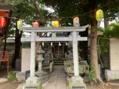 野毛六所神社の末社・摂社