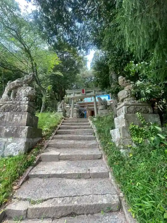 赤猪岩神社(鳥取県)