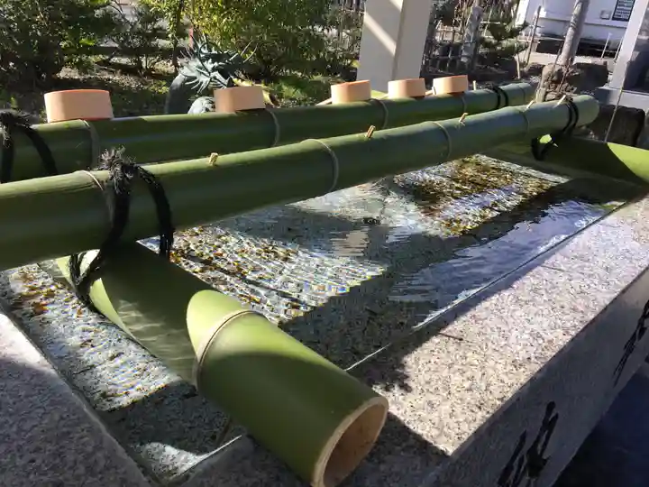 福井県護国神社の手水舎