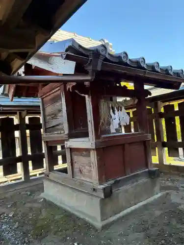 愛宕神社（植上町）の{uncategorized: "未分類", other: "その他", undefined: "問題あり", building: "その他建物", grave: "お墓", sacred_gate: "鳥居", guardian: "狛犬", statue: "像", buddha: "仏像", history: "歴史", nature: "自然", garden: "庭園", animal: "動物", pagoda: "塔", temizu: "手水舎", mountain_gate: "山門・神門", sanctuary: "本殿・本堂", subordinate: "末社・摂社", art: "芸術", scenery: "景色", jizo: "地蔵", ema: "絵馬", goshuin: "御朱印", omikuji: "おみくじ", items: "授与品その他", amulet: "お守り", goshuincho: "御朱印帳", eats: "食事", festival: "お祭り", votive_dance: "神楽", shichigosan: "七五三参", wedding: "結婚式", experience: "体験その他", initially: "初詣", around: "周辺", anti_infection: "感染症対策"}