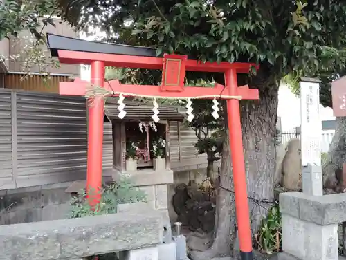 比翼塚（目黒不動尊）の鳥居