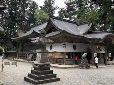 伊和神社の本殿・本堂