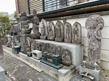 養国寺の{uncategorized: "未分類", other: "その他", undefined: "問題あり", building: "その他建物", grave: "お墓", sacred_gate: "鳥居", guardian: "狛犬", statue: "像", buddha: "仏像", history: "歴史", nature: "自然", garden: "庭園", animal: "動物", pagoda: "塔", temizu: "手水舎", mountain_gate: "山門・神門", sanctuary: "本殿・本堂", subordinate: "末社・摂社", art: "芸術", scenery: "景色", jizo: "地蔵", ema: "絵馬", goshuin: "御朱印", omikuji: "おみくじ", items: "授与品その他", amulet: "お守り", goshuincho: "御朱印帳", eats: "食事", festival: "お祭り", votive_dance: "神楽", shichigosan: "七五三参", wedding: "結婚式", experience: "体験その他", initially: "初詣", around: "周辺", anti_infection: "感染症対策"}