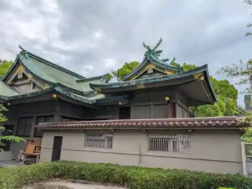 高津宮の{uncategorized: "未分類", other: "その他", undefined: "問題あり", building: "その他建物", grave: "お墓", sacred_gate: "鳥居", guardian: "狛犬", statue: "像", buddha: "仏像", history: "歴史", nature: "自然", garden: "庭園", animal: "動物", pagoda: "塔", temizu: "手水舎", mountain_gate: "山門・神門", sanctuary: "本殿・本堂", subordinate: "末社・摂社", art: "芸術", scenery: "景色", jizo: "地蔵", ema: "絵馬", goshuin: "御朱印", omikuji: "おみくじ", items: "授与品その他", amulet: "お守り", goshuincho: "御朱印帳", eats: "食事", festival: "お祭り", votive_dance: "神楽", shichigosan: "七五三参", wedding: "結婚式", experience: "体験その他", initially: "初詣", around: "周辺", anti_infection: "感染症対策"}