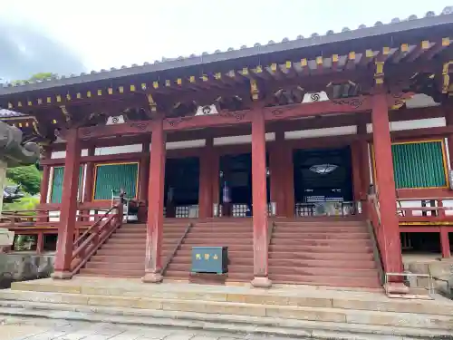 矢田寺観音堂の{uncategorized: "未分類", other: "その他", undefined: "問題あり", building: "その他建物", grave: "お墓", sacred_gate: "鳥居", guardian: "狛犬", statue: "像", buddha: "仏像", history: "歴史", nature: "自然", garden: "庭園", animal: "動物", pagoda: "塔", temizu: "手水舎", mountain_gate: "山門・神門", sanctuary: "本殿・本堂", subordinate: "末社・摂社", art: "芸術", scenery: "景色", jizo: "地蔵", ema: "絵馬", goshuin: "御朱印", omikuji: "おみくじ", items: "授与品その他", amulet: "お守り", goshuincho: "御朱印帳", eats: "食事", festival: "お祭り", votive_dance: "神楽", shichigosan: "七五三参", wedding: "結婚式", experience: "体験その他", initially: "初詣", around: "周辺", anti_infection: "感染症対策"}