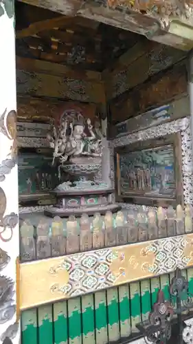 耕三寺の本殿・本堂