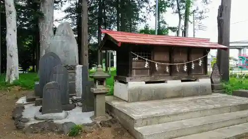 下宿八幡神社の末社・摂社