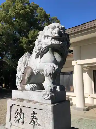 都波岐奈加等神社の狛犬