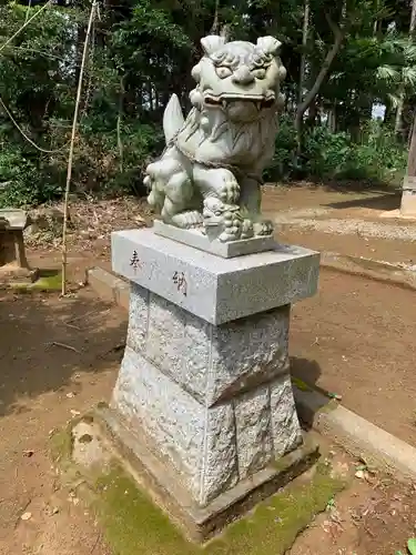 耳守神社の狛犬