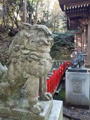 大伴神社の狛犬