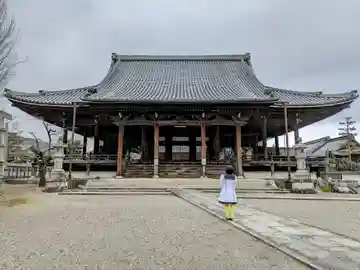 弘誓寺の本殿・本堂