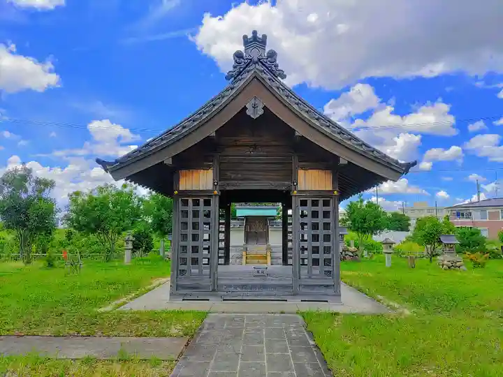 八龍神社(東八龍社)の本殿・本堂
