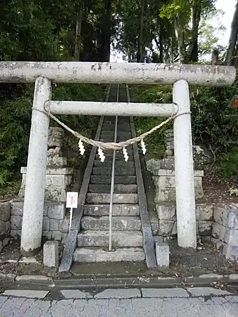 阿久津「田村神社」(郡山市阿久津町)旧社名:伊豆箱根三嶋三社の鳥居