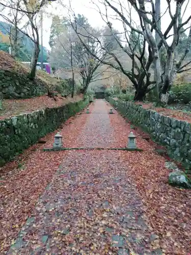 両子寺の建物その他