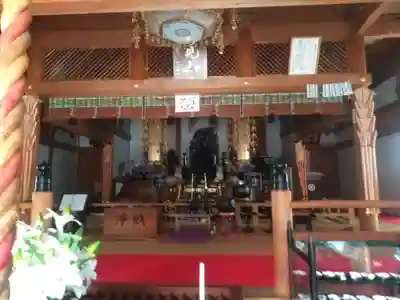 東蓮寺の本殿・本堂