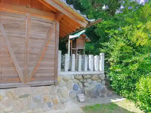 神明社（生出本町）の本殿