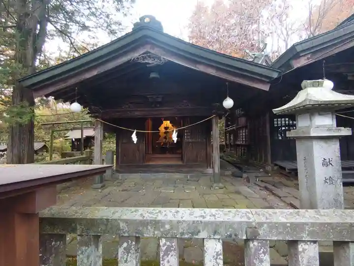 碓氷峠熊野神社の本殿・本堂