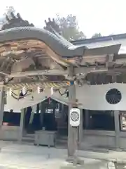 伊和神社の本殿