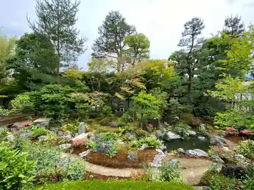 養徳院の庭園