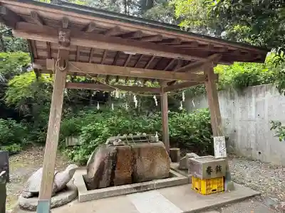亀岡八幡宮の手水舎