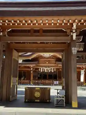 亀ケ池八幡宮の山門・神門