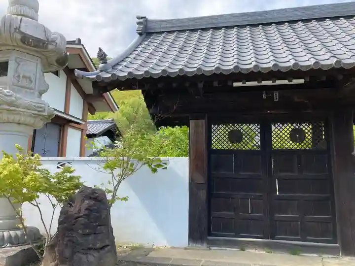 大藏經寺の山門・神門