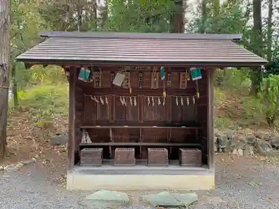 中氷川神社の末社・摂社